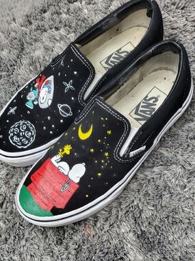 Vans Slip-On Sneakers with Hand-Painted Snoopy Space Design - Black. Ladies 7.5